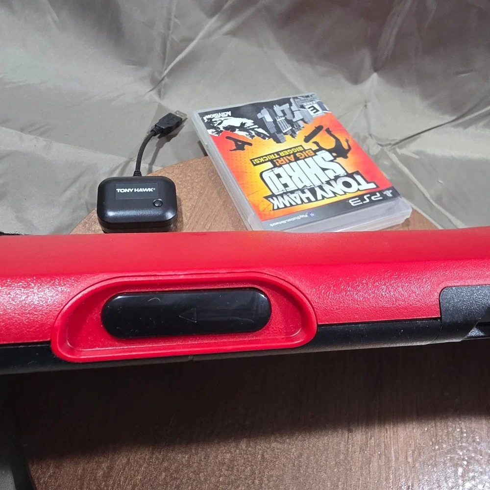 Tony Hawk Shred PS3 Bundle Wireless Skateboard Controller Dongle Birdhouse Game